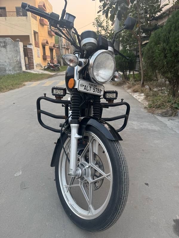 Suzuki bike for sale 7