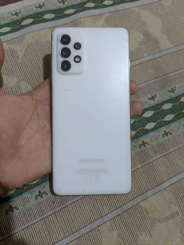 Samsung A72 0