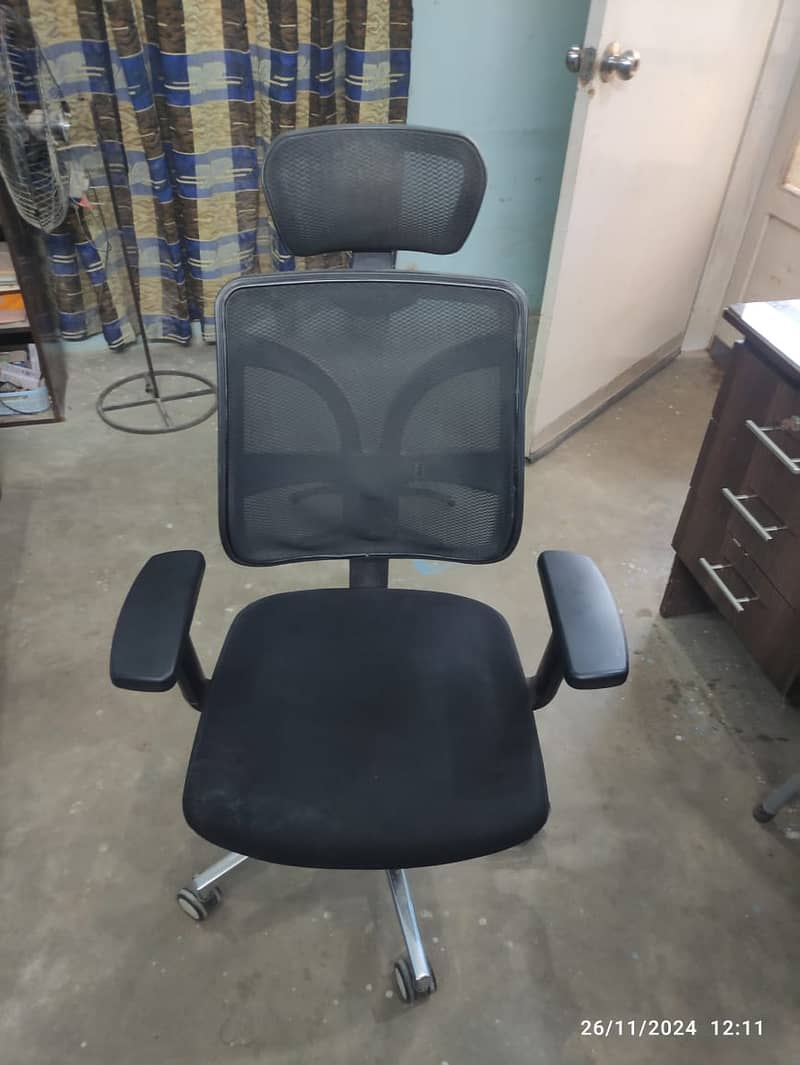 Selling My Ergonomic Mesh Office Chair 0