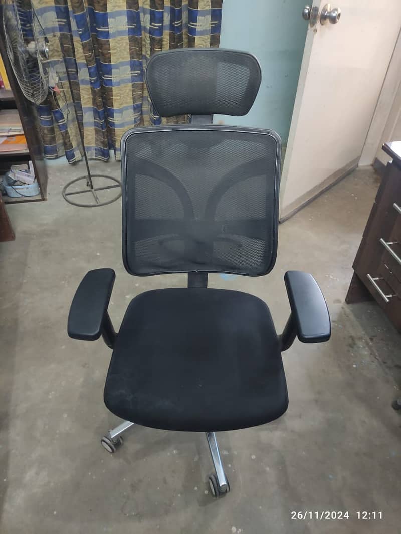 Selling My Ergonomic Mesh Office Chair 2