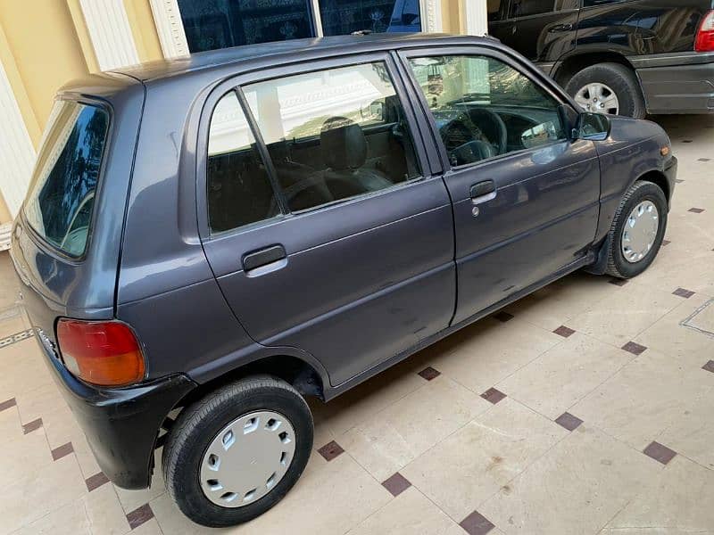 Daihatsu Cuore 2005 3