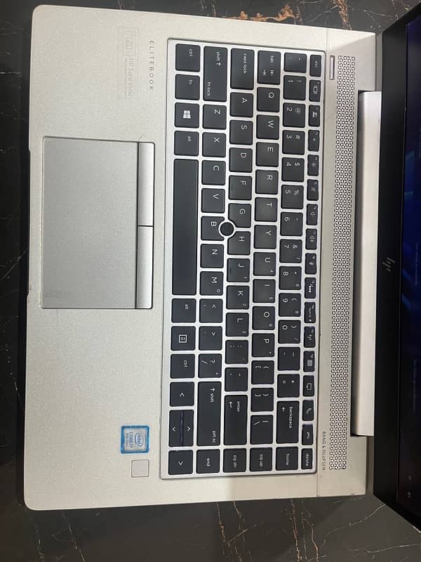 Hp EliteBook 840 G5 256gb ssd 16gb Ram 4