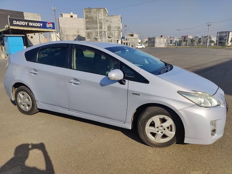 Toyota Prius 2012 4