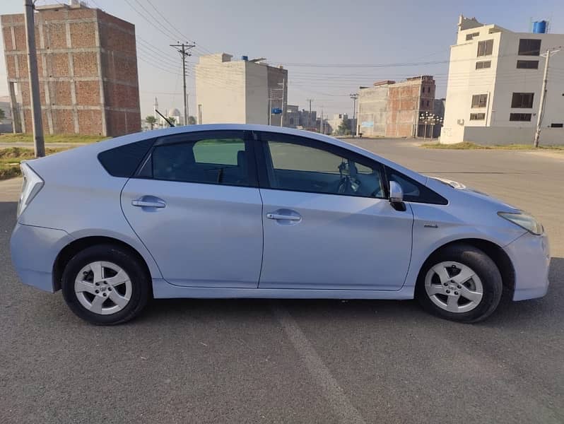 Toyota Prius 2012 10