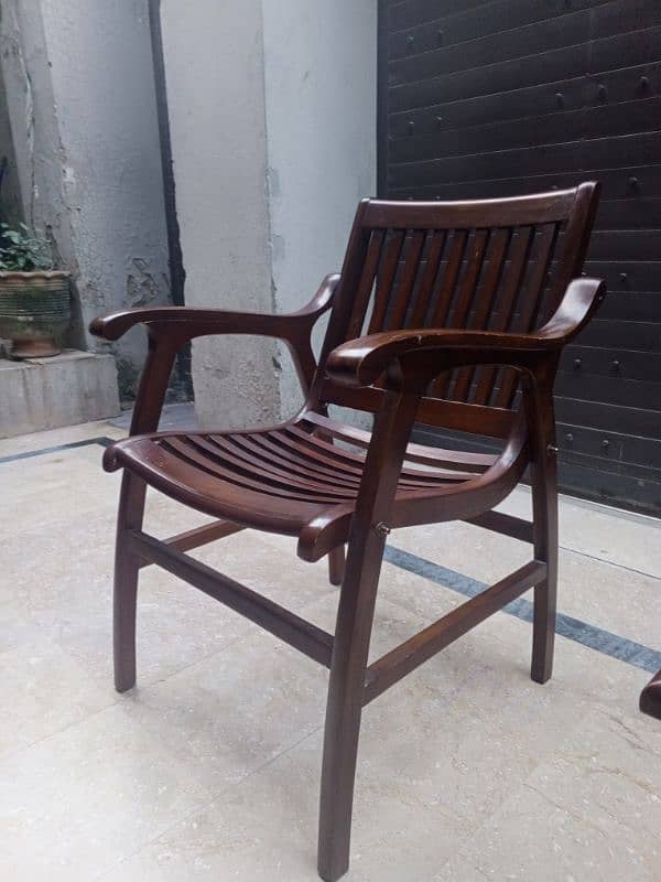 Good Quality Wooden Chairs and Table set mazboot lakar hai 5