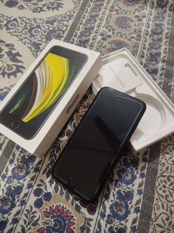 Iphone SE Non PTA 64gb 10/10 Condition 0