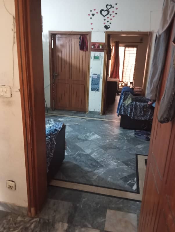 Upper portion for rent 2bad attach bathroom marble flooring woodwork good location man apruch 3