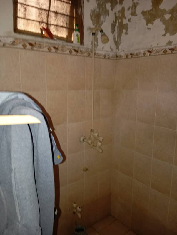 Upper portion for rent 2bad attach bathroom marble flooring woodwork good location man apruch 9