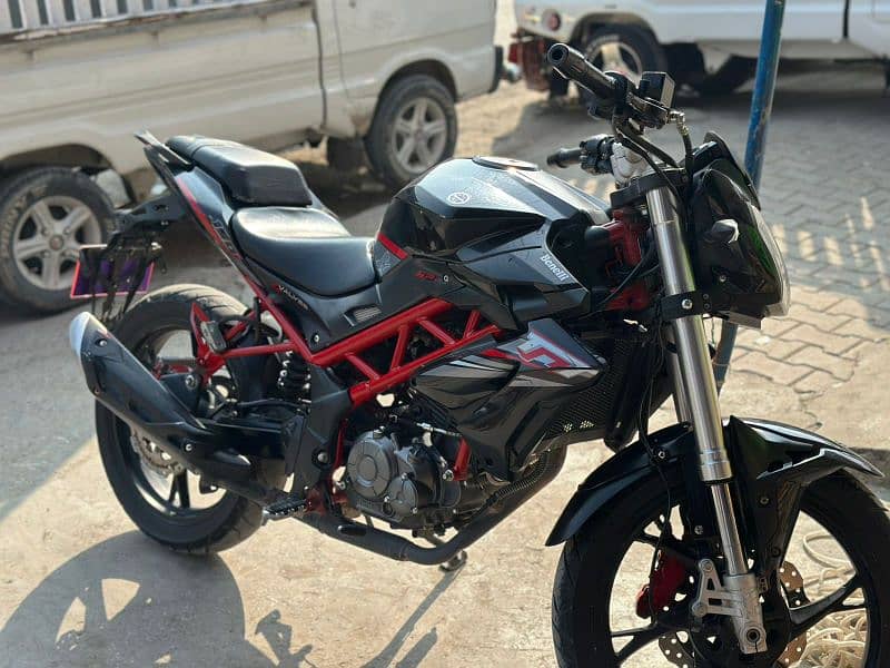 Benelli TNT 150i 2019 model Rawalpindi number 0