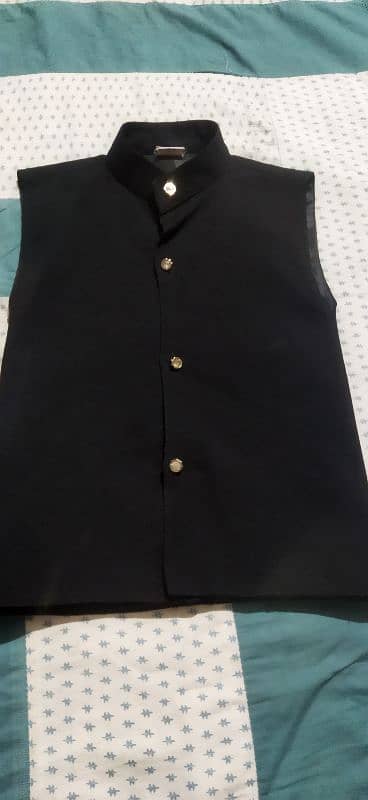 waist coat. brown and black 0