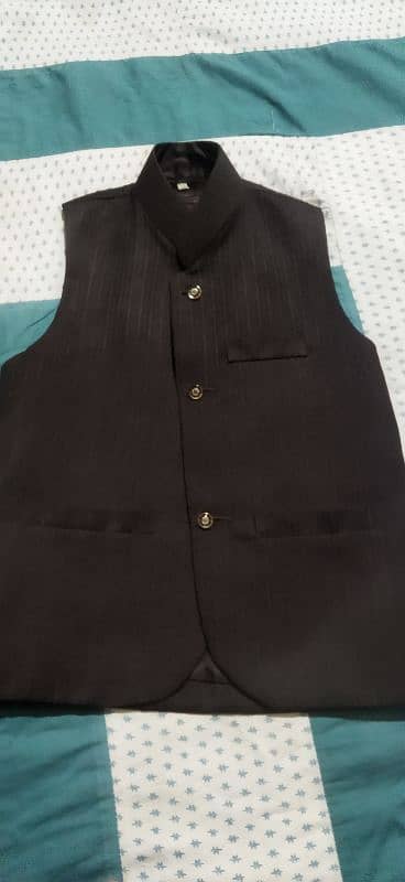 waist coat. brown and black 1