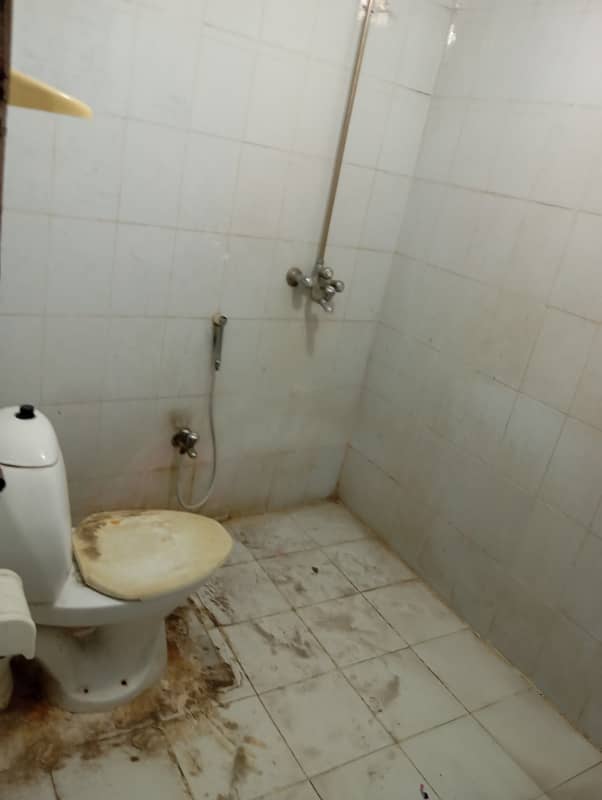 Upper portion for rent 2bad attach bathroom kitchen marble flooring woodwork man apruch 12