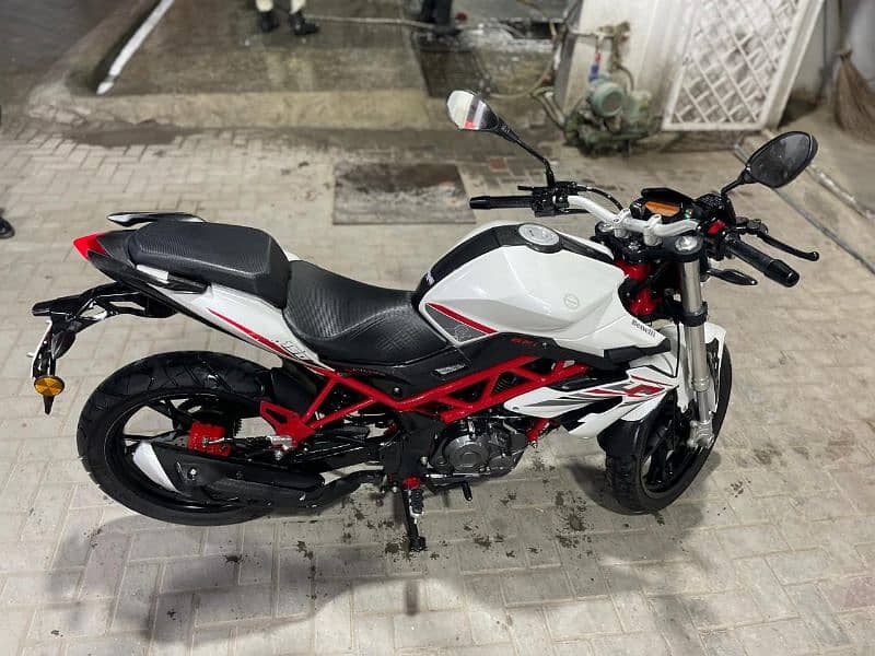 Benelli TNT 150i 2023 model Punjab no lush condition 3