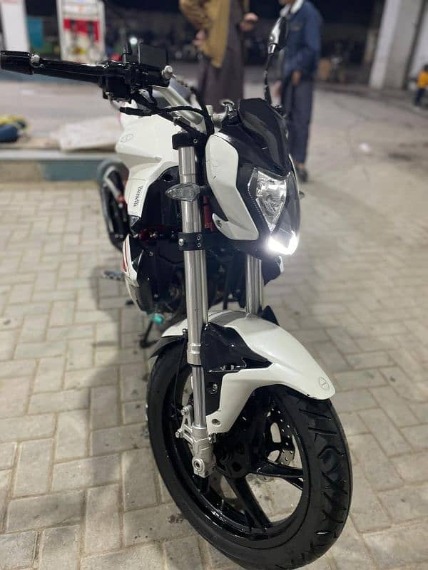 Benelli TNT 150i 2023 model Punjab no lush condition 6