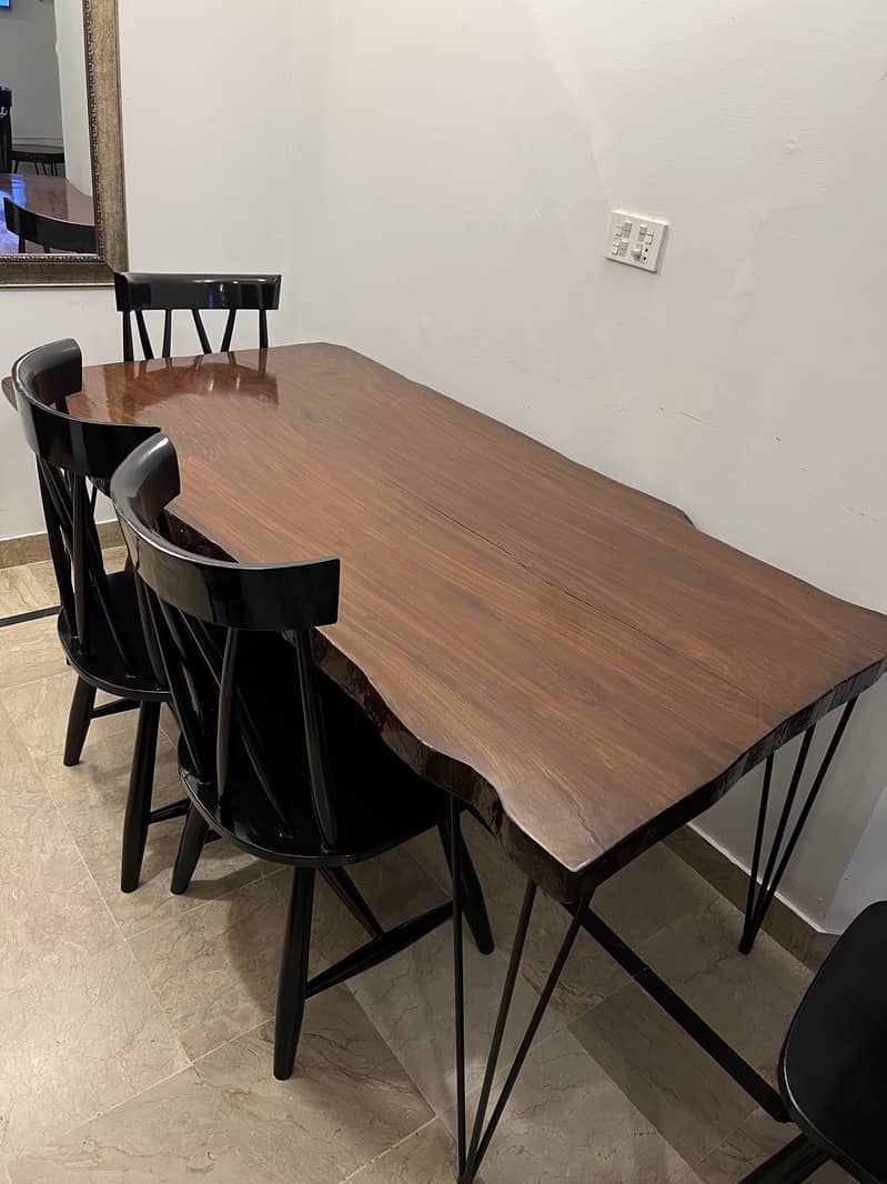 6 seater dining table 0