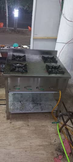 4 stoves karhai counter for sale