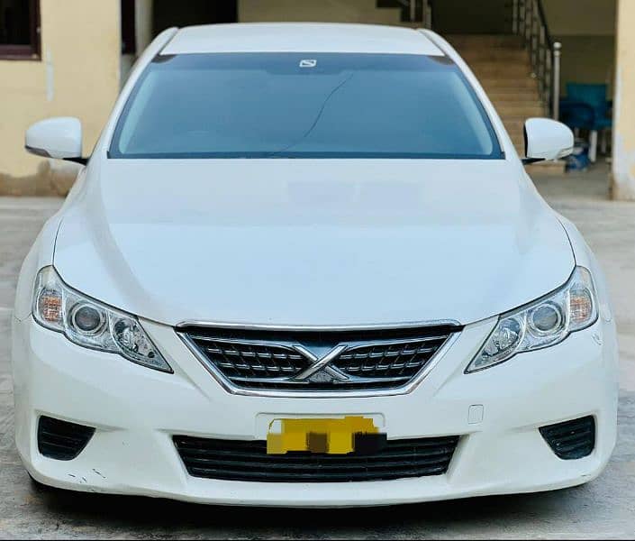 Toyota Mark X 2011 0