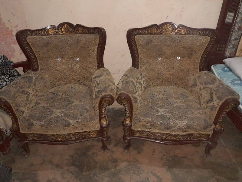 e PCs sofa set for sale 0