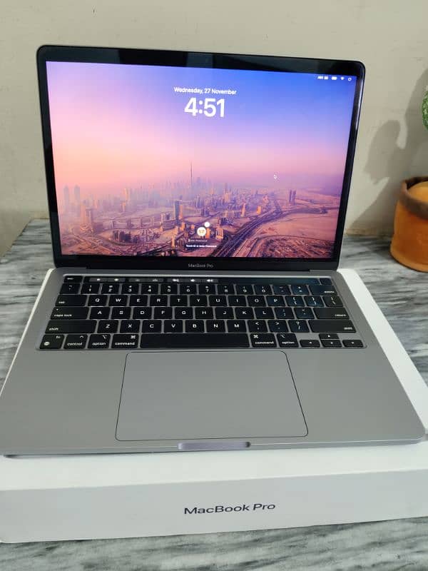 Macbook Pro M1 13 Inch with Touchbar 1