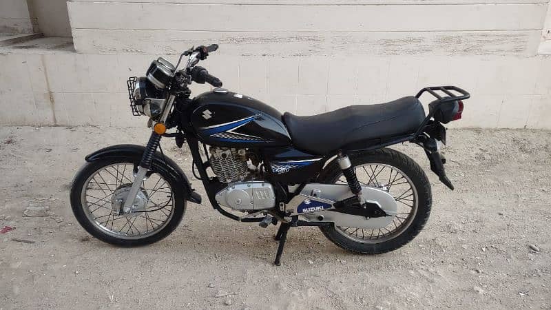 suzuki GS 2015 2