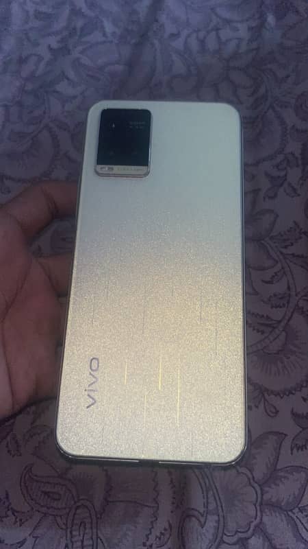 vivo Y33t  2022 mai leya tha with box 1