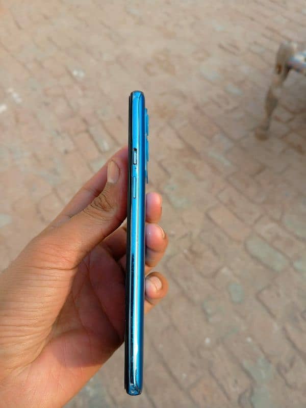 one plus 9 5G 12/256 Duial sim pta all oky need money urgent sale 1