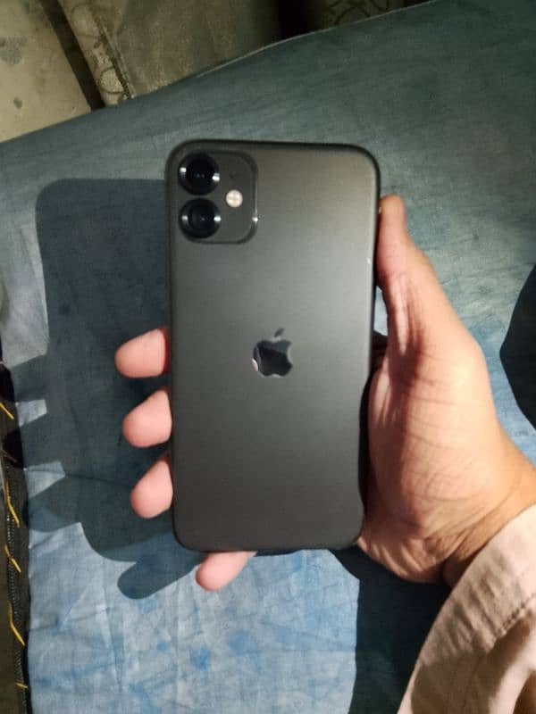 IPhone 11 64GB factory 9/10 1