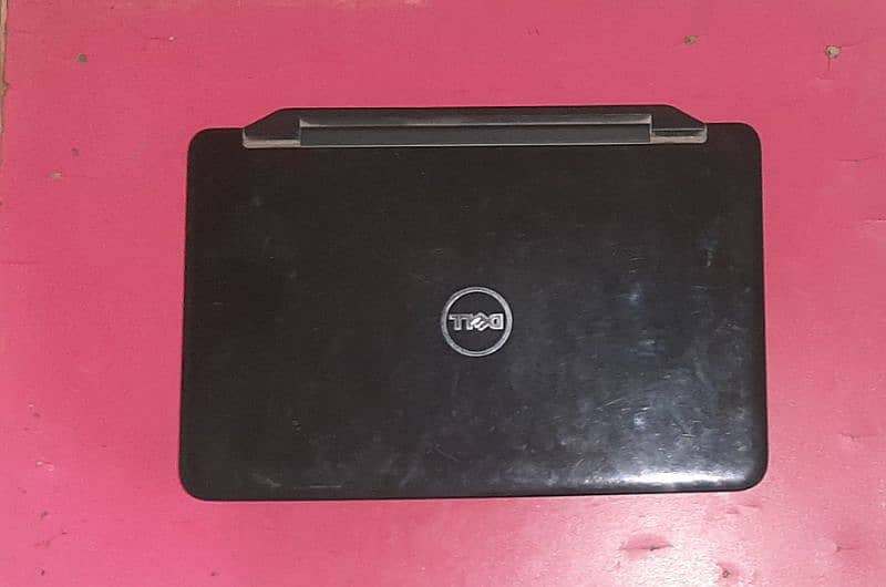 Dell Inspiron 3520 0