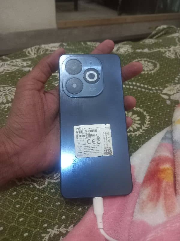 Infinix Smart 8 pro 4/128 10 /10 condition 0