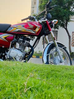 HONDA 125 2025  watsap pa rabta kryn only