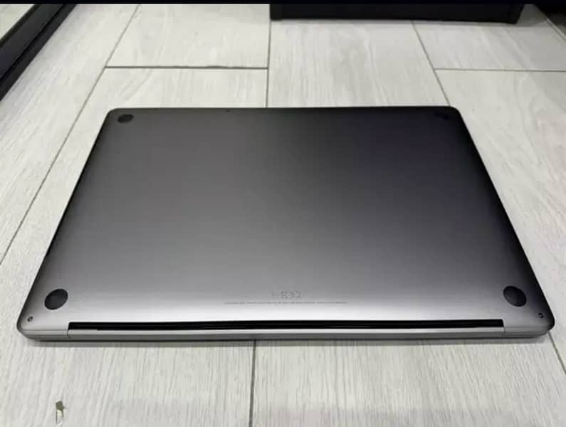 macbook pro 2019 32 ram 512 ssd 4