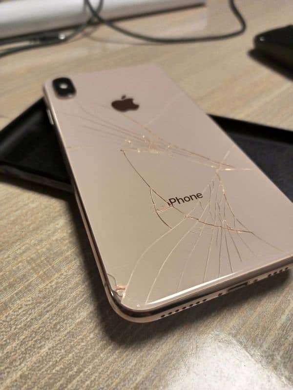 IPhone Xs Max 256GB NON PTA 1