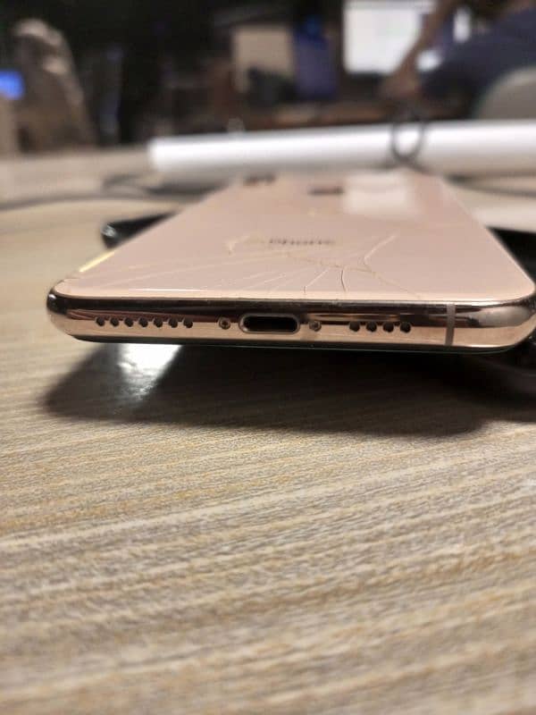 IPhone Xs Max 256GB NON PTA 2