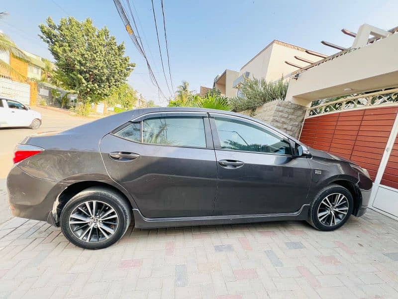 Toyota Corolla Altis 2019 5