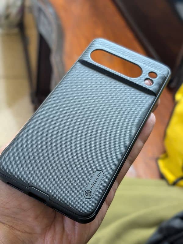 pixel 8 pro xl mobile cover 1