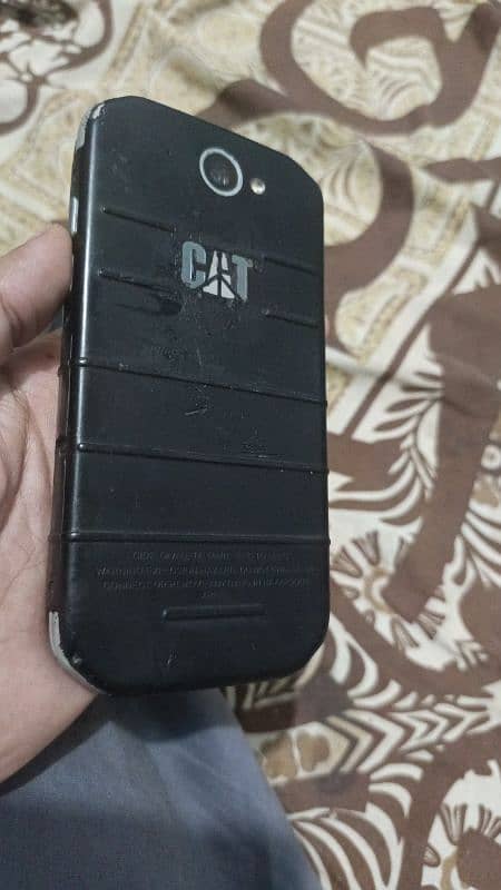 cat rugged mob 4/64 . . . good condition 2