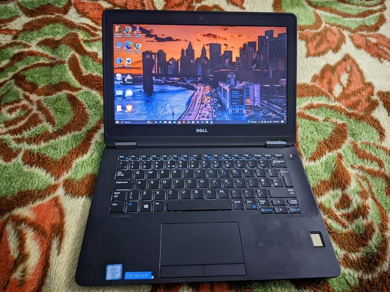 Dell Latitude E7270 | 256GB SSD | 8GB RAM | Core i5 6th Generation 0