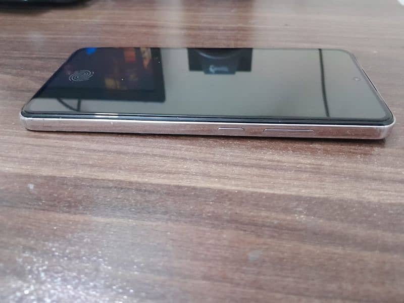 Oppo Reno 12f 5g sale and exc possible 5