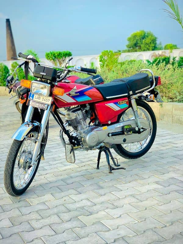 Honda 125 CG 2005 model for urgent sale 1