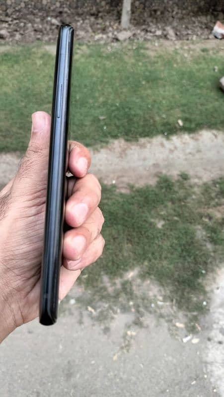 One plus 8 pro 12 gb ram 256 gb rom 6