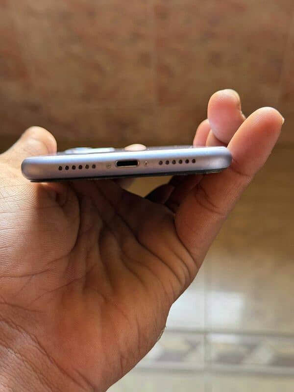 Iphone 11 128 GB JV Non pta 1