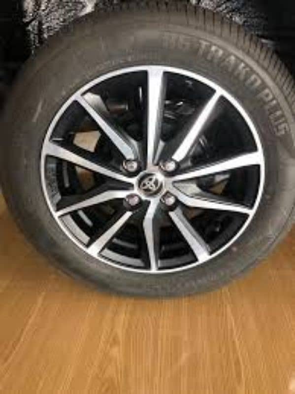 toyota yaris rims tyrs 0