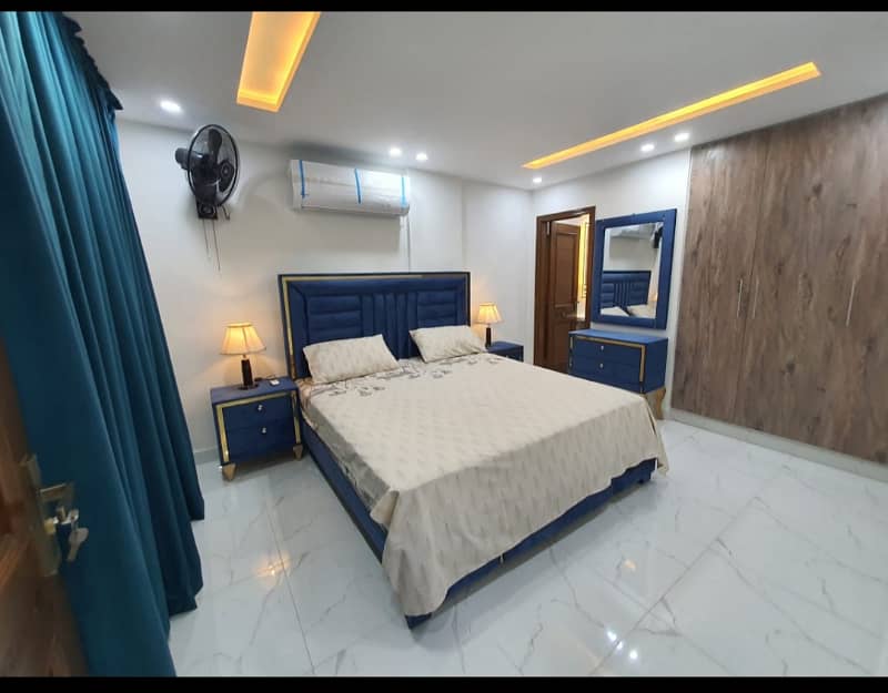 1 Bedroom VIP Full furnish flat per day available in Bahria town Lahore 1