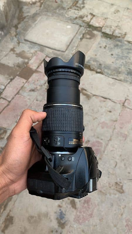 Nikon d3200 with 55 200 zoom lens whatsapp 03274739624 3