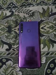 Tecno camon 12air.  4/64