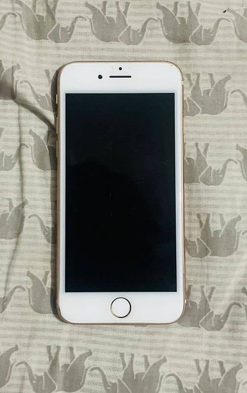 Iphone 8 (64 GB) WhatsApp +923196010194 3