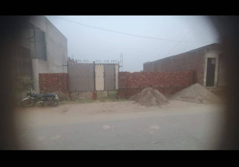 2 kanal industrial plot on main road in industrial Estate droga Wala 0