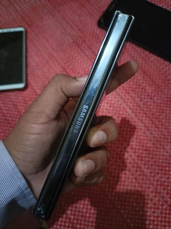 Samsung Galaxy Z Fold 5 1