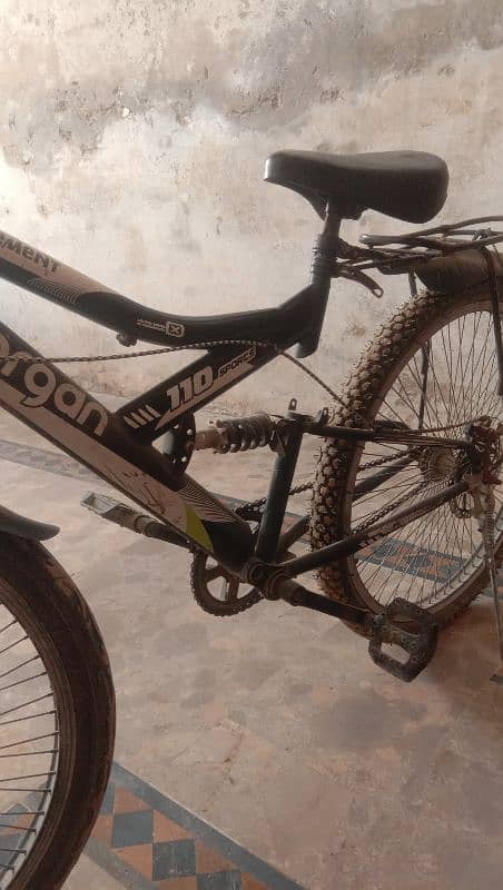 A Bicycle in a  good condition have good price 4