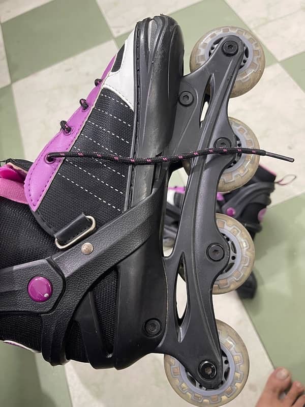 Roller skates (adjustable) brand new condition 0